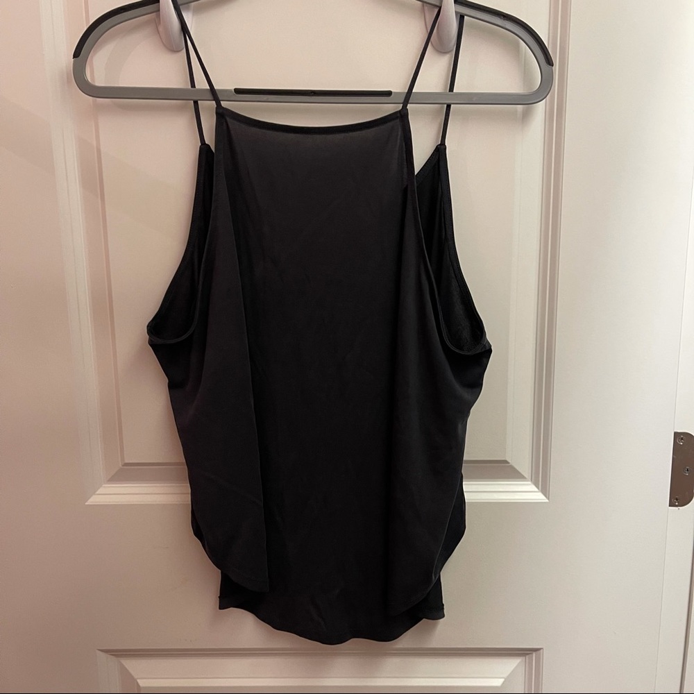 High neck tank